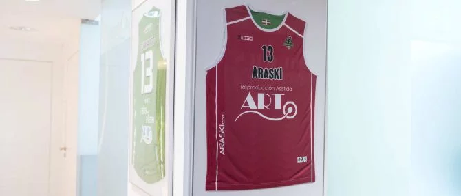 Women´s basketball team kit, sponsered by ART