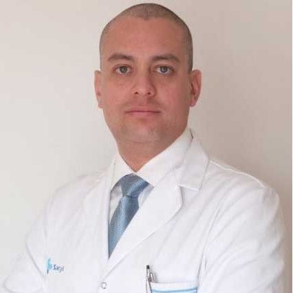  Rafael Collazos Robles M.D.